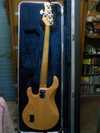 Musicman Stingray 5 2.jpg